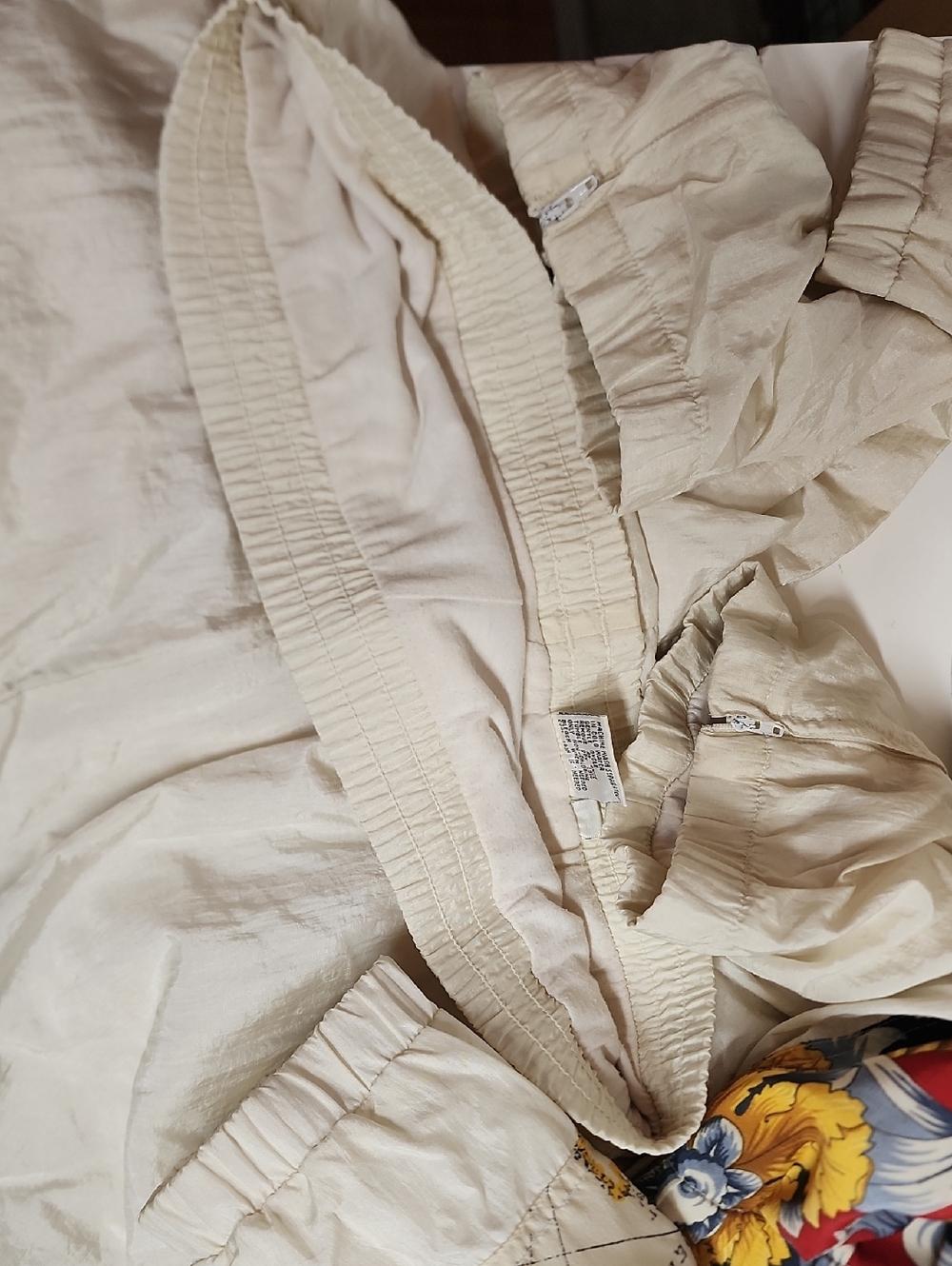 Winterset Unisex vintage jogging suit.  Floral & much more print. Oversized sz S - Picture 10 of 12